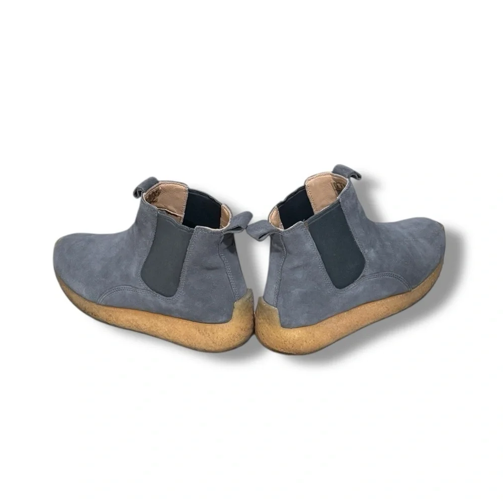 Kith x Ronnie Fieg for Clarks Season 2 Radlett in Asteroid Blue Suede Leather